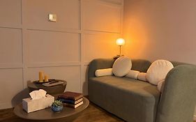 Centaurus Apartments - Bookmystay